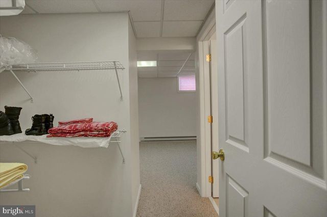 84 MONROE DRIVE, Chambersburg, PA 17201