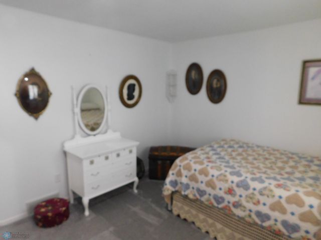 2524 25th Avenue S, Fargo, ND 58103
