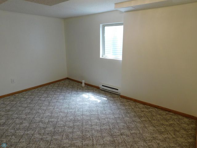 2524 25th Avenue S, Fargo, ND 58103
