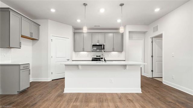 311 Sefton Drive, Jamestown, NC 27282