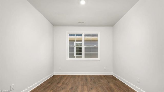 311 Sefton Drive, Jamestown, NC 27282