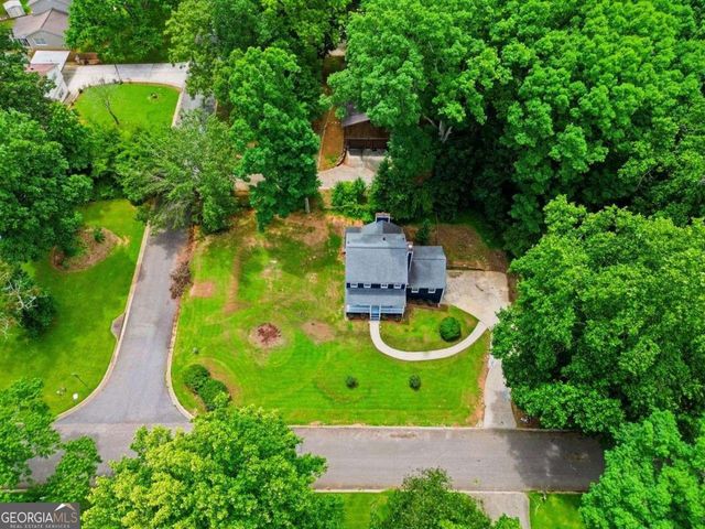 1539 Sir Galahad Drive SW, Marietta, GA 30008