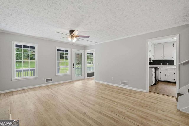 1539 Sir Galahad Drive SW, Marietta, GA 30008
