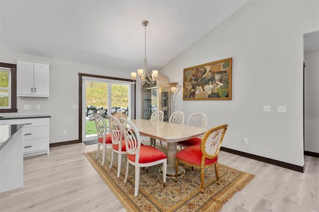 3440 Nelson Court, Eau Claire, WI 54703