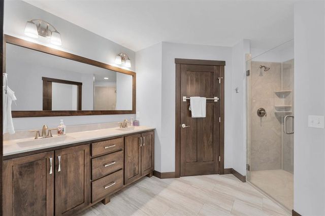 3440 Nelson Court, Eau Claire, WI 54703