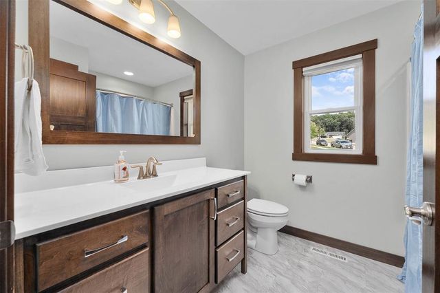 3440 Nelson Court, Eau Claire, WI 54703