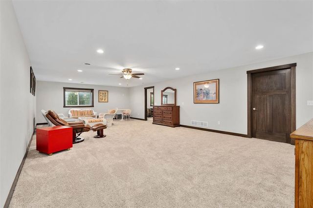 3440 Nelson Court, Eau Claire, WI 54703