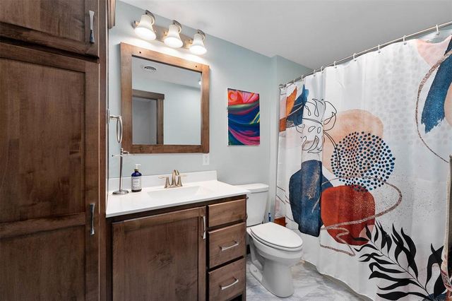 3440 Nelson Court, Eau Claire, WI 54703