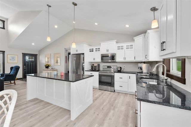 3440 Nelson Court, Eau Claire, WI 54703