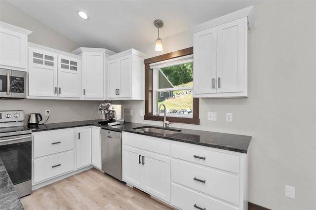 3440 Nelson Court, Eau Claire, WI 54703