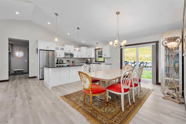 3440 Nelson Court, Eau Claire, WI 54703