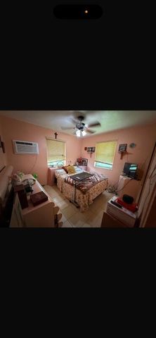 105 NW 122nd Street, North Miami, FL 33168