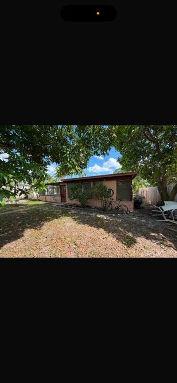 105 NW 122nd Street, North Miami, FL 33168