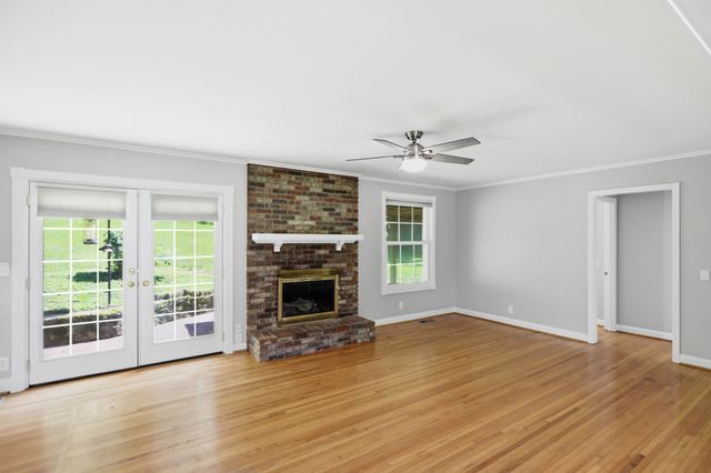 2739 Windemere Dr, Nashville, TN 37214