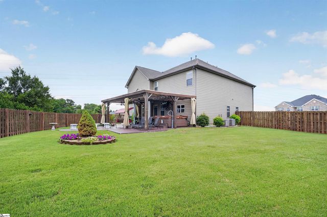 412 Simsbury Way, Greer, SC 29650