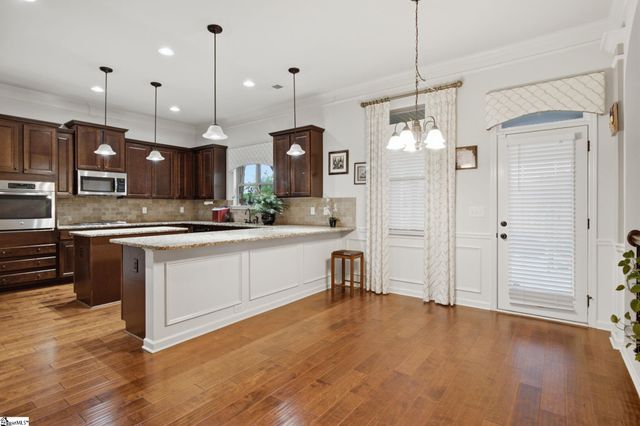 412 Simsbury Way, Greer, SC 29650