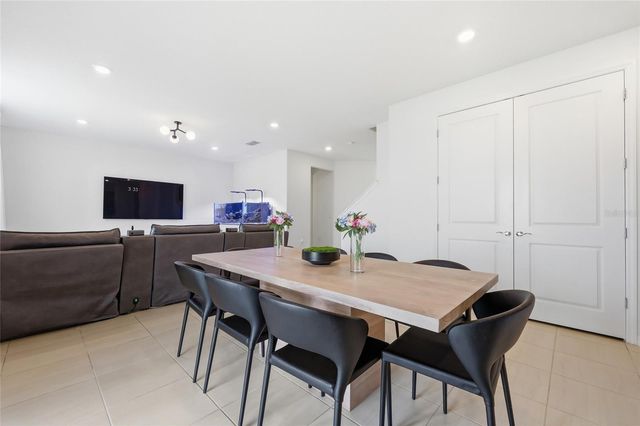 6711 WILLOW VIEW AVENUE, Orlando, FL 32829