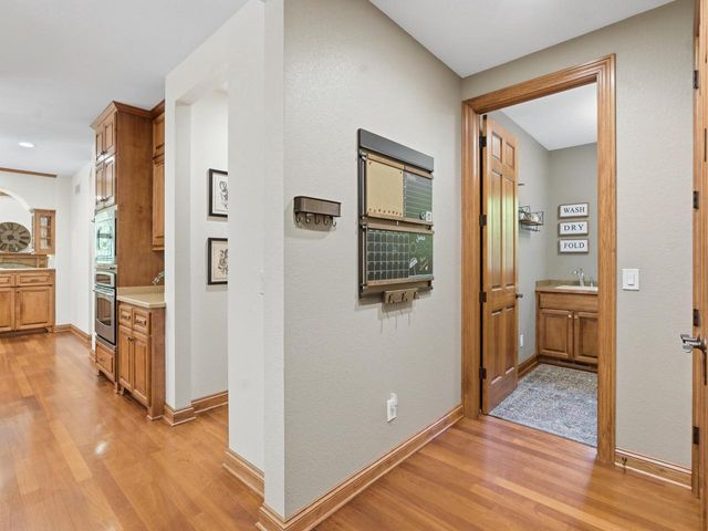10101 N Hunt Club COURT, Mequon, WI 53097