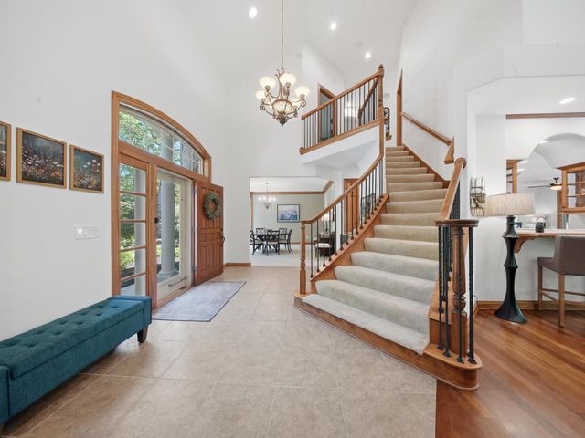 10101 N Hunt Club COURT, Mequon, WI 53097