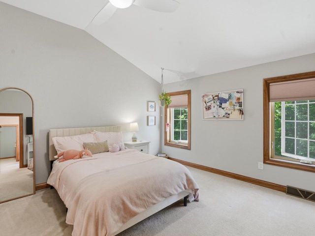 10101 N Hunt Club COURT, Mequon, WI 53097