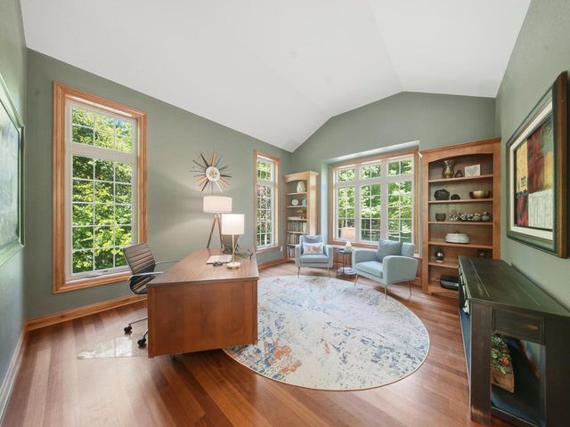 10101 N Hunt Club COURT, Mequon, WI 53097
