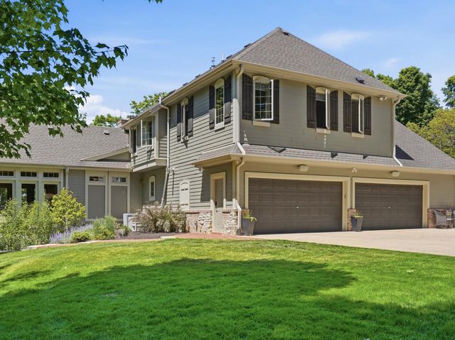 10101 N Hunt Club COURT, Mequon, WI 53097