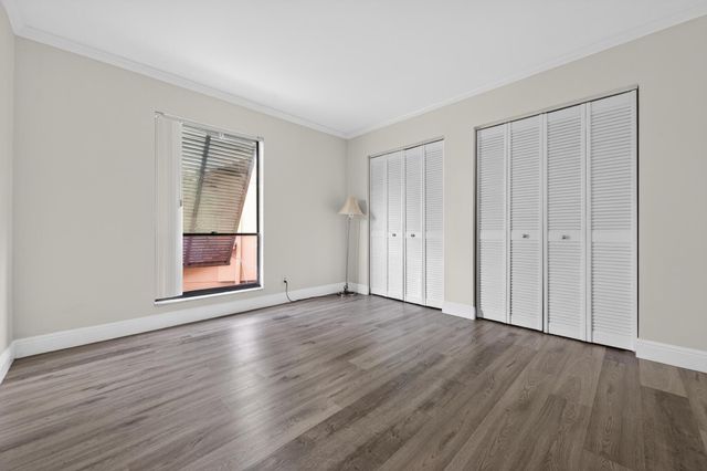 505 Sandtree Drive, Palm Beach Gardens, FL 33403