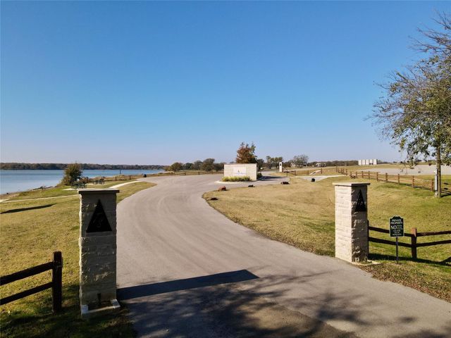 Lot 3 Triangle Shores Drive, Corsicana, TX 75109