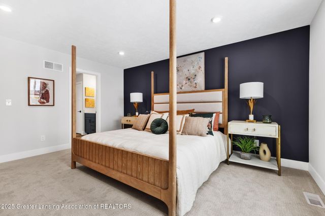 11350 Traverse Drive, Grand Ledge, MI 48837