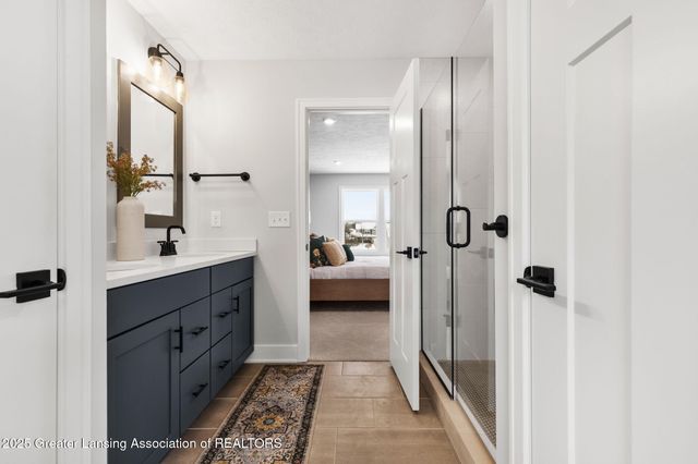 11350 Traverse Drive, Grand Ledge, MI 48837