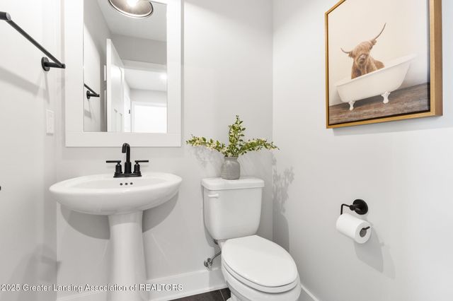 11350 Traverse Drive, Grand Ledge, MI 48837