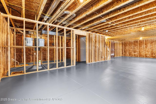 11350 Traverse Drive, Grand Ledge, MI 48837