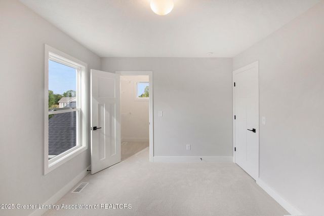 11350 Traverse Drive, Grand Ledge, MI 48837