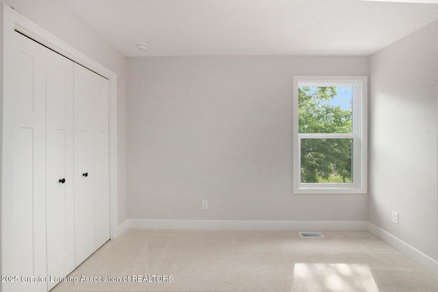 11350 Traverse Drive, Grand Ledge, MI 48837