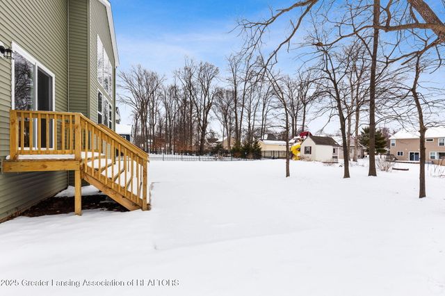 11350 Traverse Drive, Grand Ledge, MI 48837