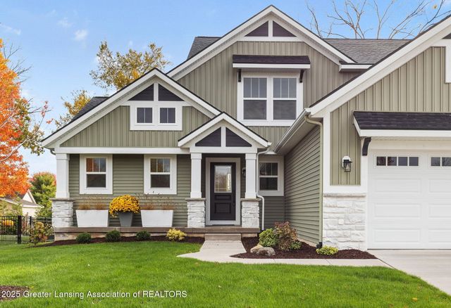 11350 Traverse Drive, Grand Ledge, MI 48837