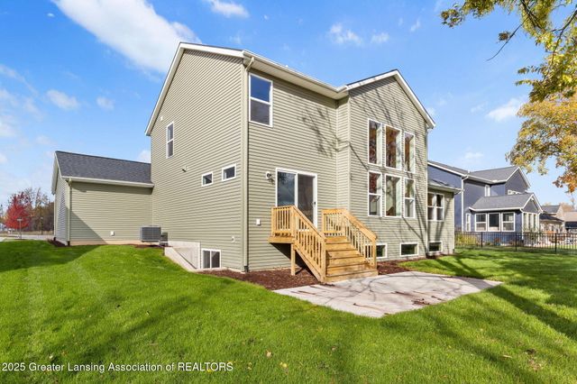 11350 Traverse Drive, Grand Ledge, MI 48837