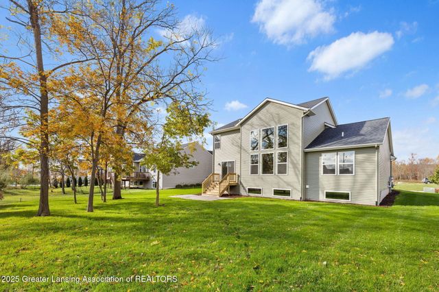 11350 Traverse Drive, Grand Ledge, MI 48837