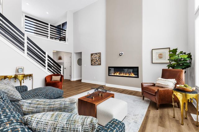 11350 Traverse Drive, Grand Ledge, MI 48837