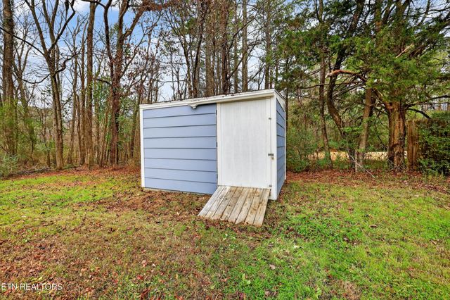 572 Harris Creek Tr, Cleveland, TN 37311