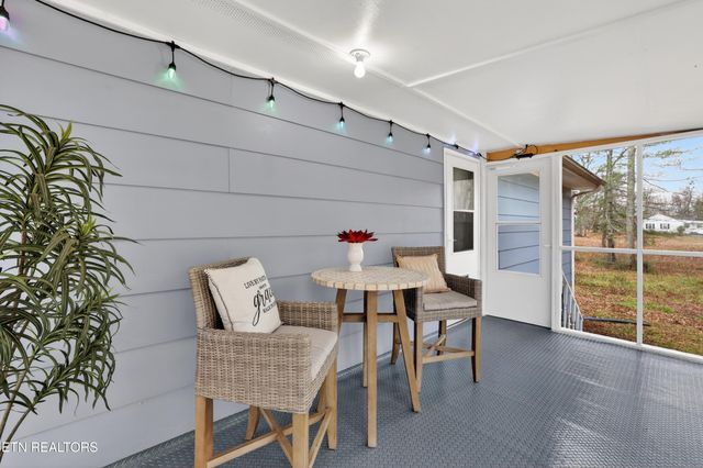 572 Harris Creek Tr, Cleveland, TN 37311