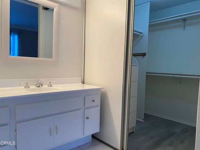 2394 Pleasant Way J, Thousand Oaks, CA 91362