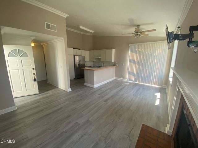 2394 Pleasant Way J, Thousand Oaks, CA 91362