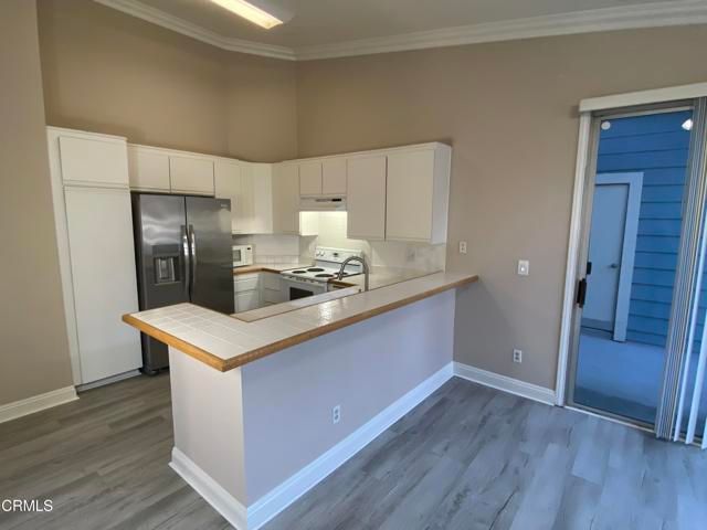 2394 Pleasant Way J, Thousand Oaks, CA 91362