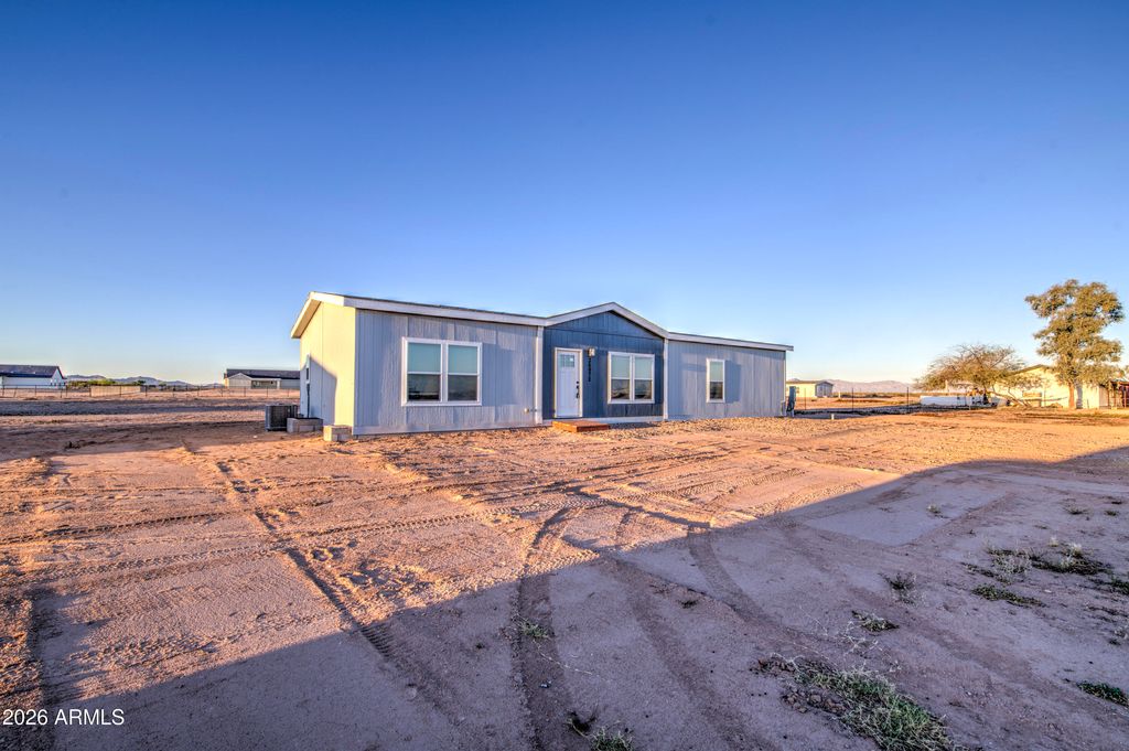 36972 W WASHINGTON Street, Tonopah, AZ 85354