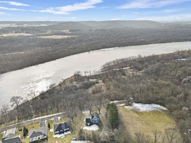 1357 Water Street, Sauk City, WI 53583