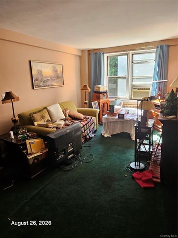 247 Parkview Avenue 5L, Bronxville, NY 10708