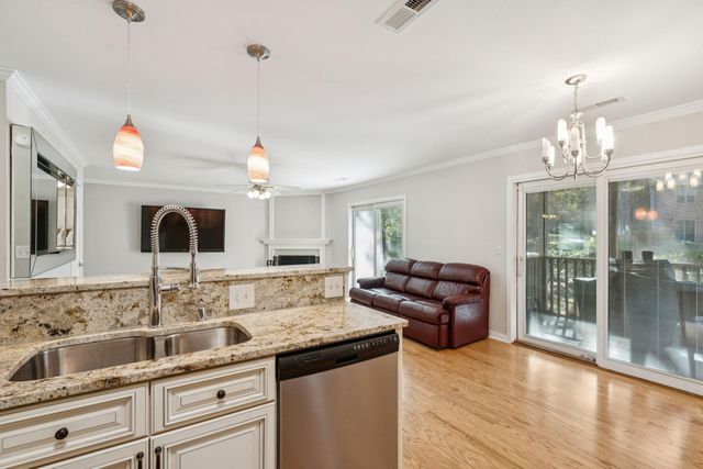 7951 Cricket Court Unit 403, North Charleston, SC 29418