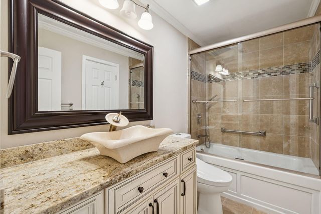 7951 Cricket Court Unit 403, North Charleston, SC 29418
