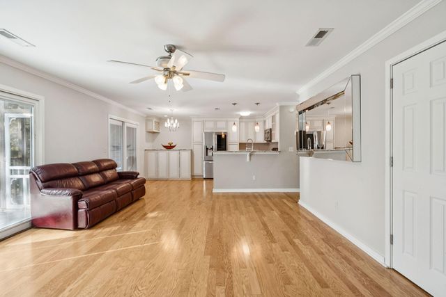 7951 Cricket Court Unit 403, North Charleston, SC 29418